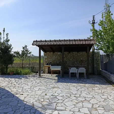 Gjiri Lalzit 4*